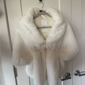 Luxurious White Teddy Jacket by Babeyond
